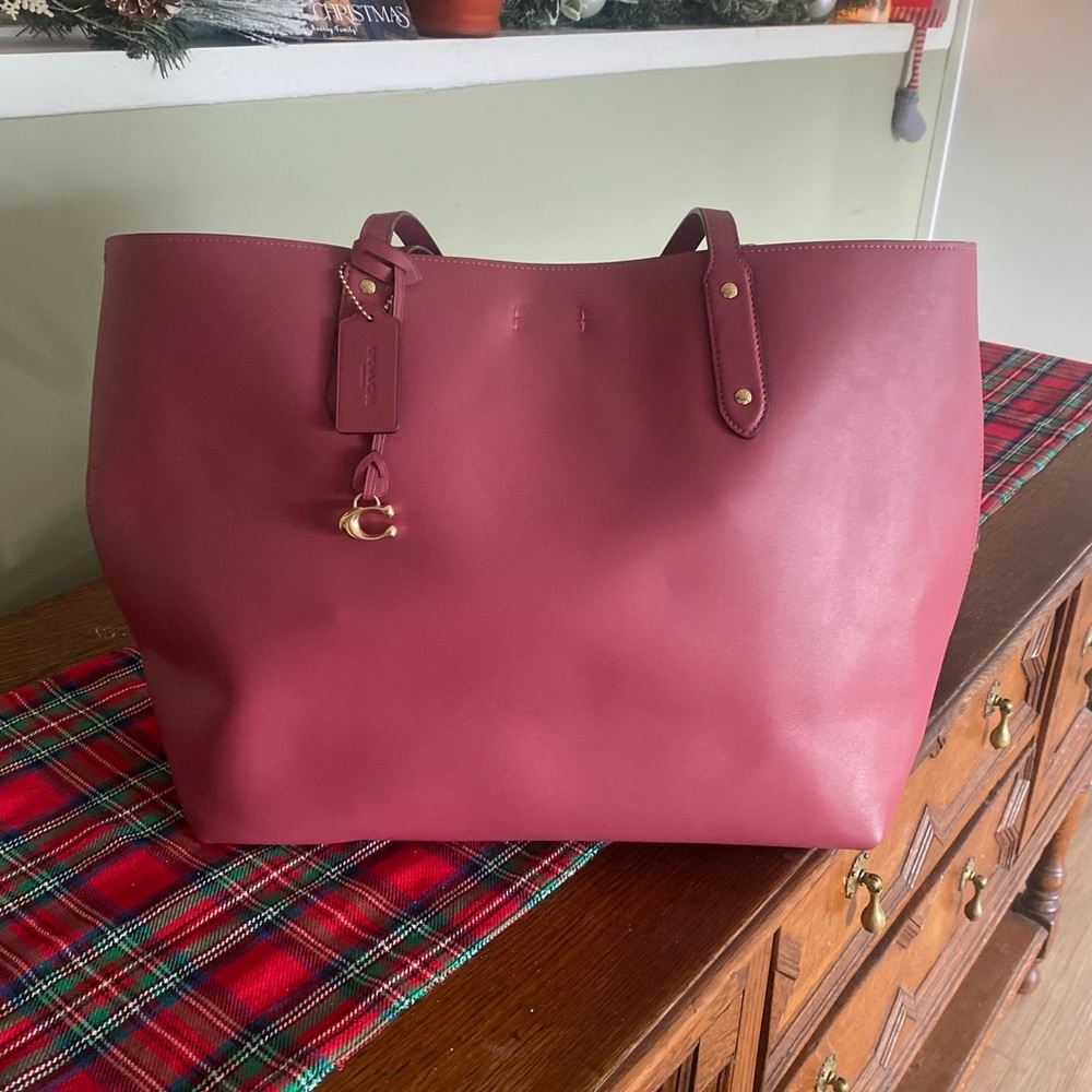 Coach Central Tote 39 - Dusty Pink Leather - Large